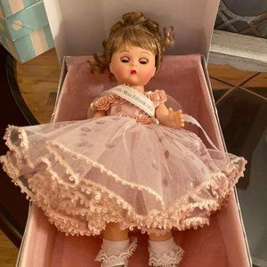 Little Miss Fiftieth Madame Alexander Doll Rare 2003 Collectible doll # 33550